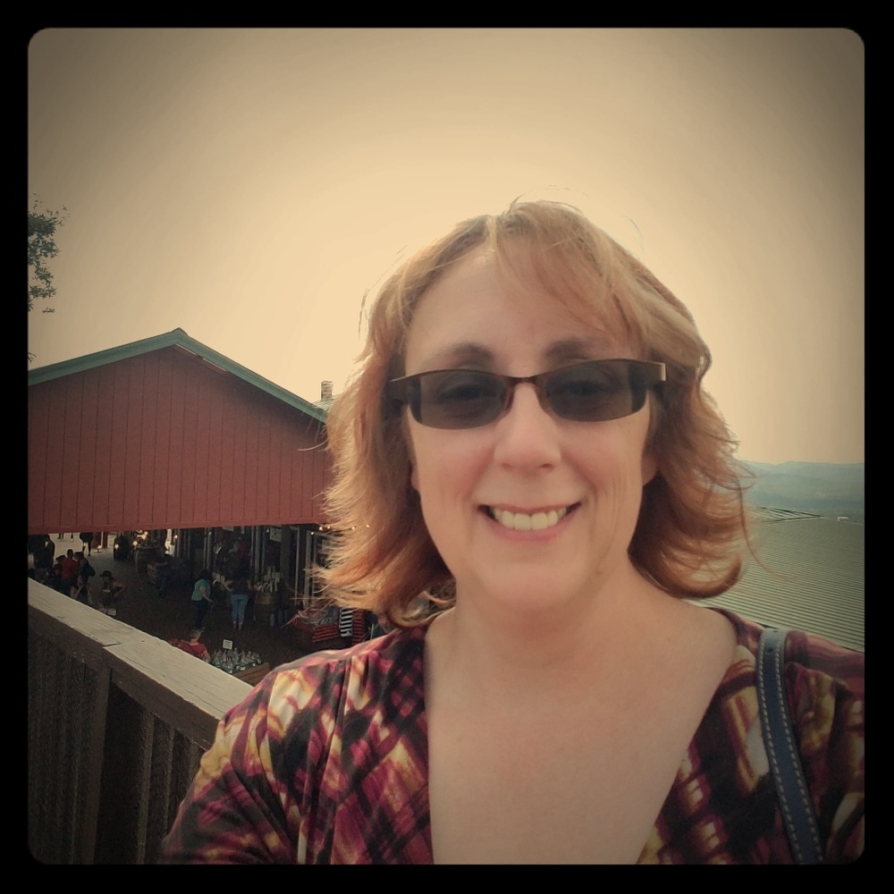 Meet your Posher, Dawn